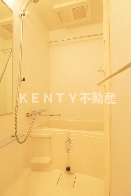 バス・シャワールーム　お風呂で日々の疲れを落としましょう