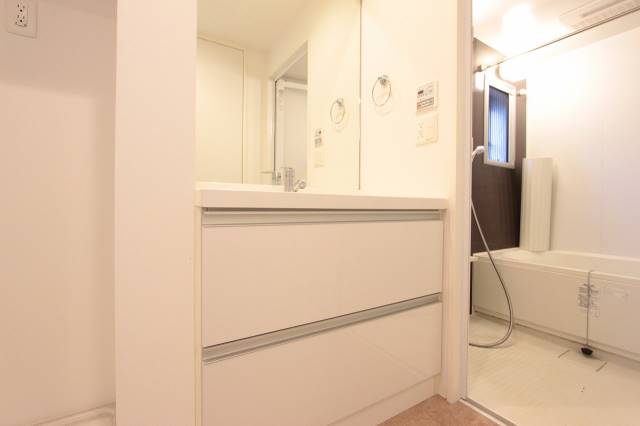 洗面設備　人気の独立洗面台