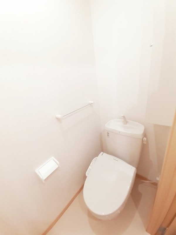 トイレ　図面と現状に相違がある場合には現状を優先