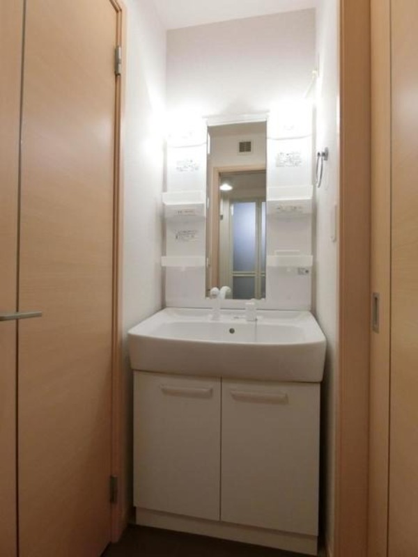 洗面設備　図面と現状に相違がある場合には現状を優先