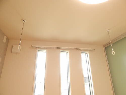 その他設備　室内物干し