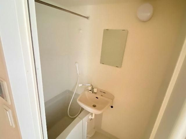 バス・シャワールーム　☆このお部屋は仲介手数料0円です☆