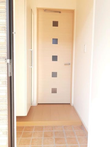玄関　落ち着いた玄関です