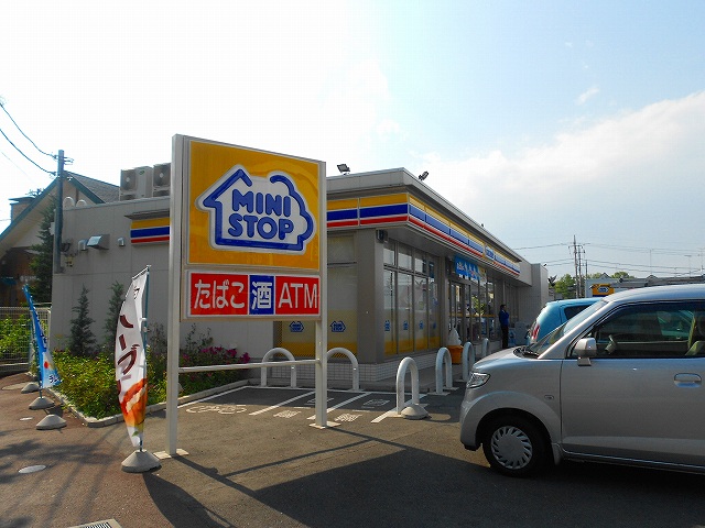 コンビニ　ミニストップ 国分寺日吉店（コンビニ）まで838m