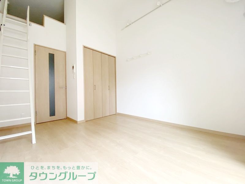 居室・リビング　★お部屋探しはタウンハウジング稲田堤店まで★