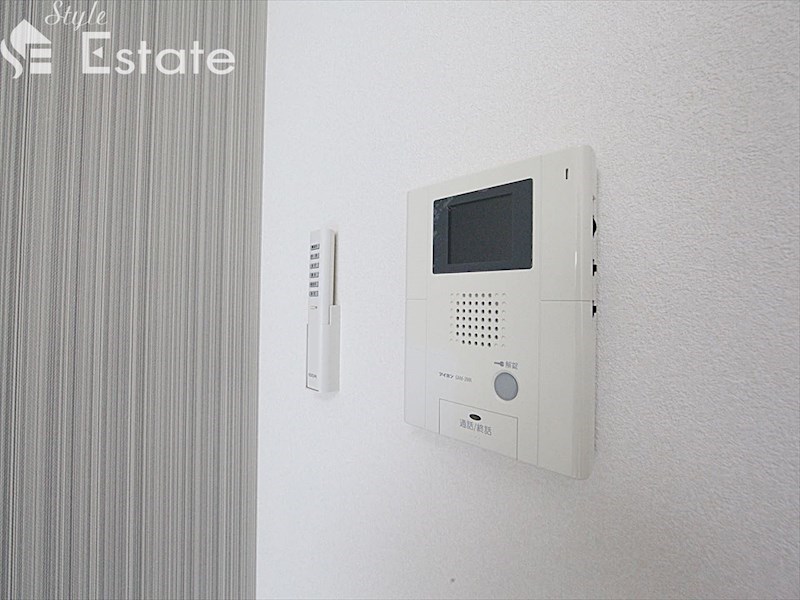 セキュリティ　モニター付きインターホン