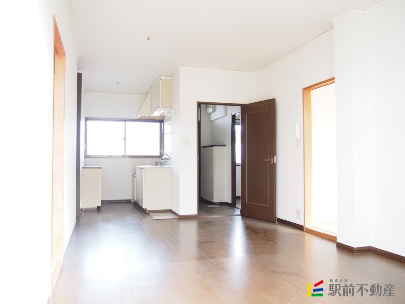 居室・リビング　リビング１０．５帖あります！