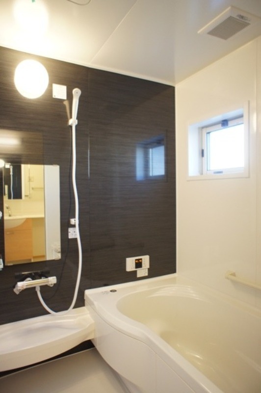 バス・シャワールーム　図面と現状に相違がある場合には現状を優先