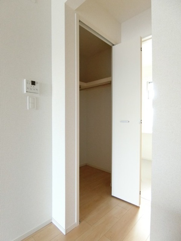 収納　図面と現状に相違がある場合には現状を優先