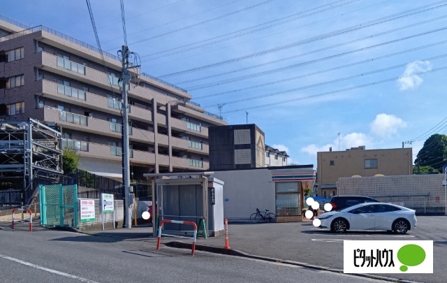コンビニ　セブンイレブン横浜下永谷駅前店（コンビニ）まで399m