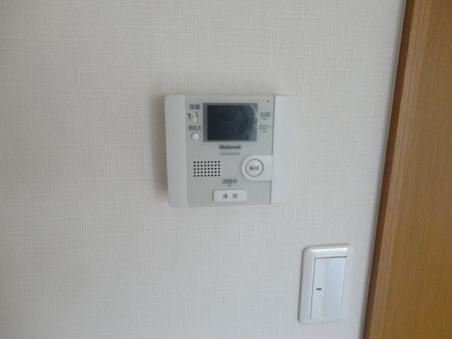 セキュリティ　☆これで安心、ＴＶモニターフォンです☆