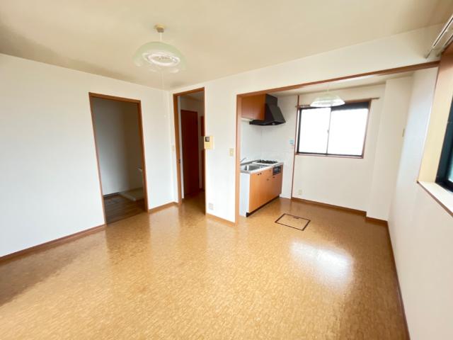 キッチン　ダイニング