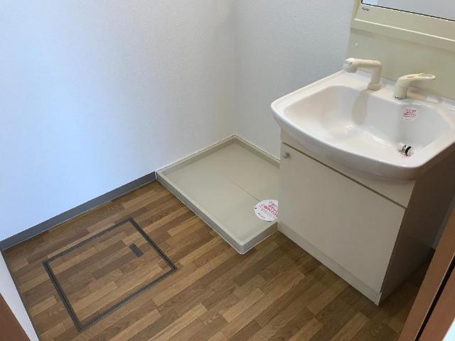 洗面設備　洗髪洗面化粧台