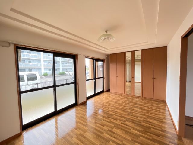 居室・リビング　洋室