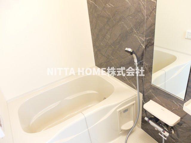 バス・シャワールーム　きれいなバスルームで疲れを癒して下さい♪