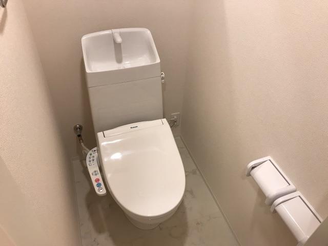 トイレ　トイレ