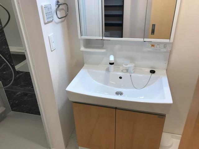 洗面設備　洗面化粧台