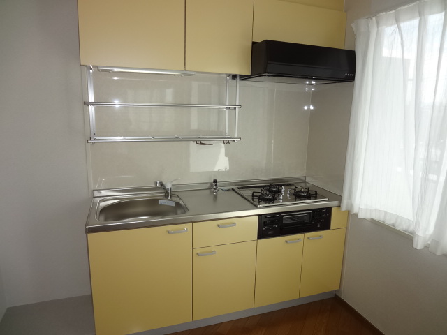 キッチン　３口システムガスキッチングリル付