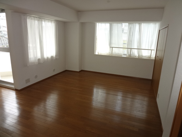 居室・リビング　約１５帖のＬＤＫ