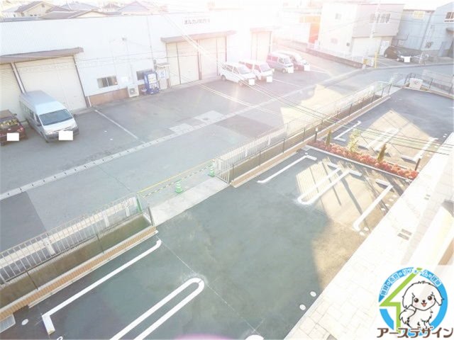 駐車場　※パース写真