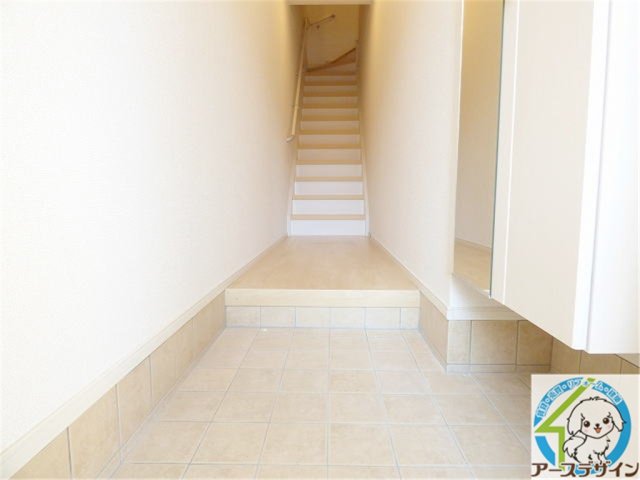 玄関　※パース写真