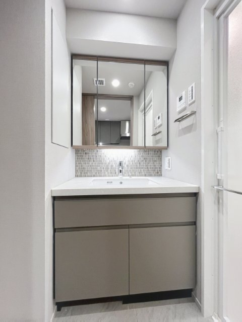 洗面設備　参考写真です