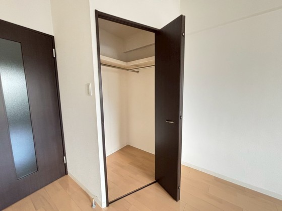 収納　※別部屋の写真です