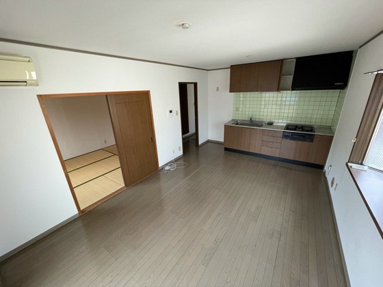 居室・リビング　※別部屋の写真です