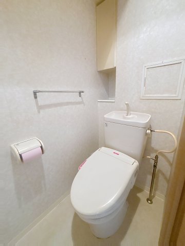 トイレ　個別タイプのトイレ