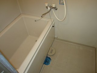 バス・シャワールーム　ファミール八代