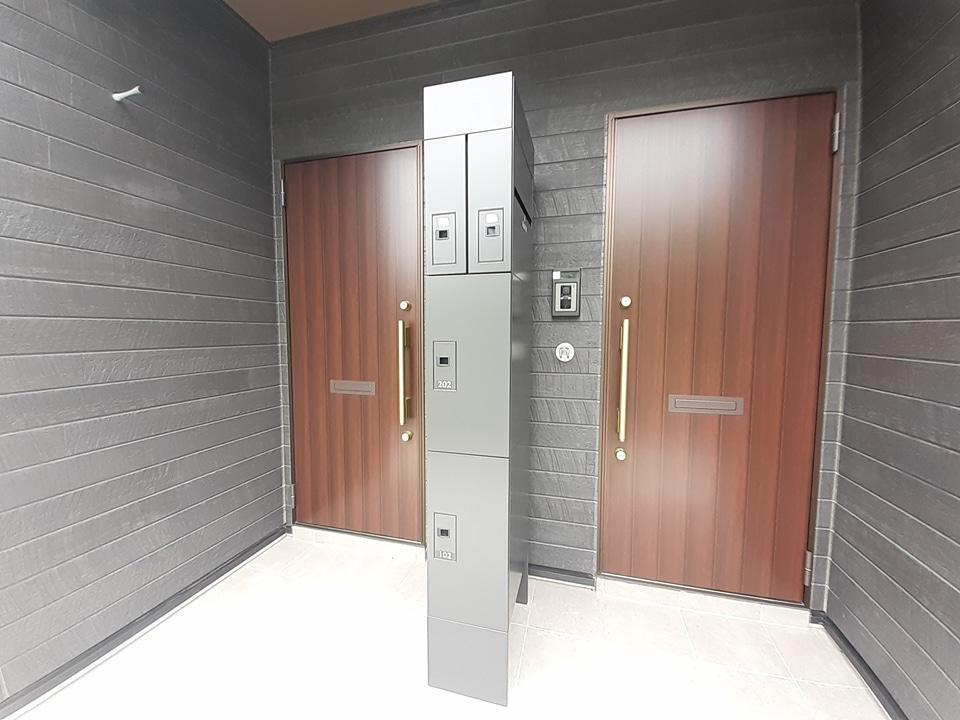 居室・リビング　エントランス