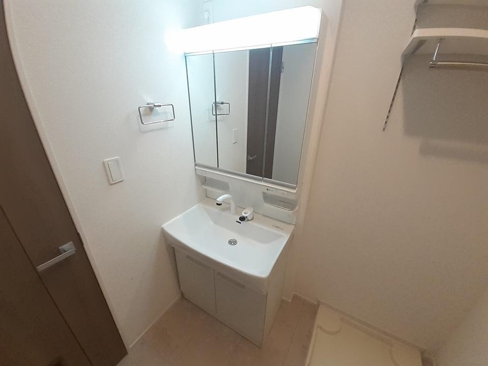 洗面設備　洗面所