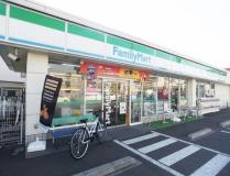 コンビニ　ファミリーマート 江戸川松江3丁目店（コンビニ）まで304m