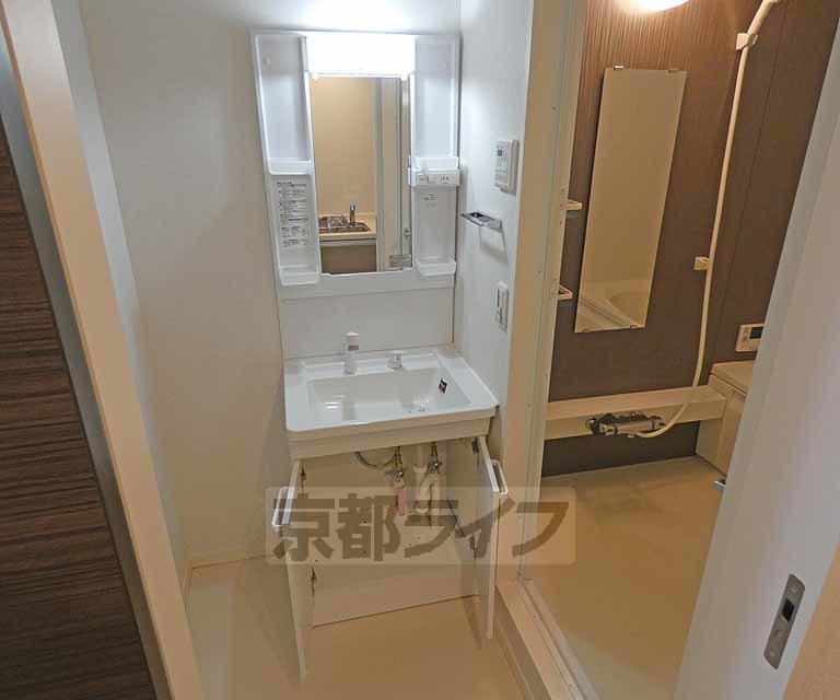 洗面設備　洗面所です。