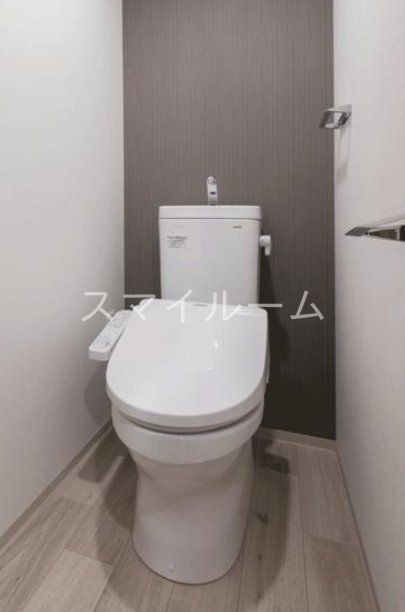 トイレ　別部屋参考写真となります。