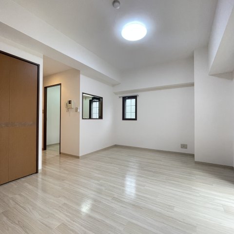 居室・リビング　同仕様タイプです