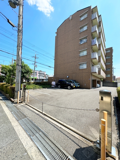 駐車場　チェーンゲート付きの駐車場＾＾