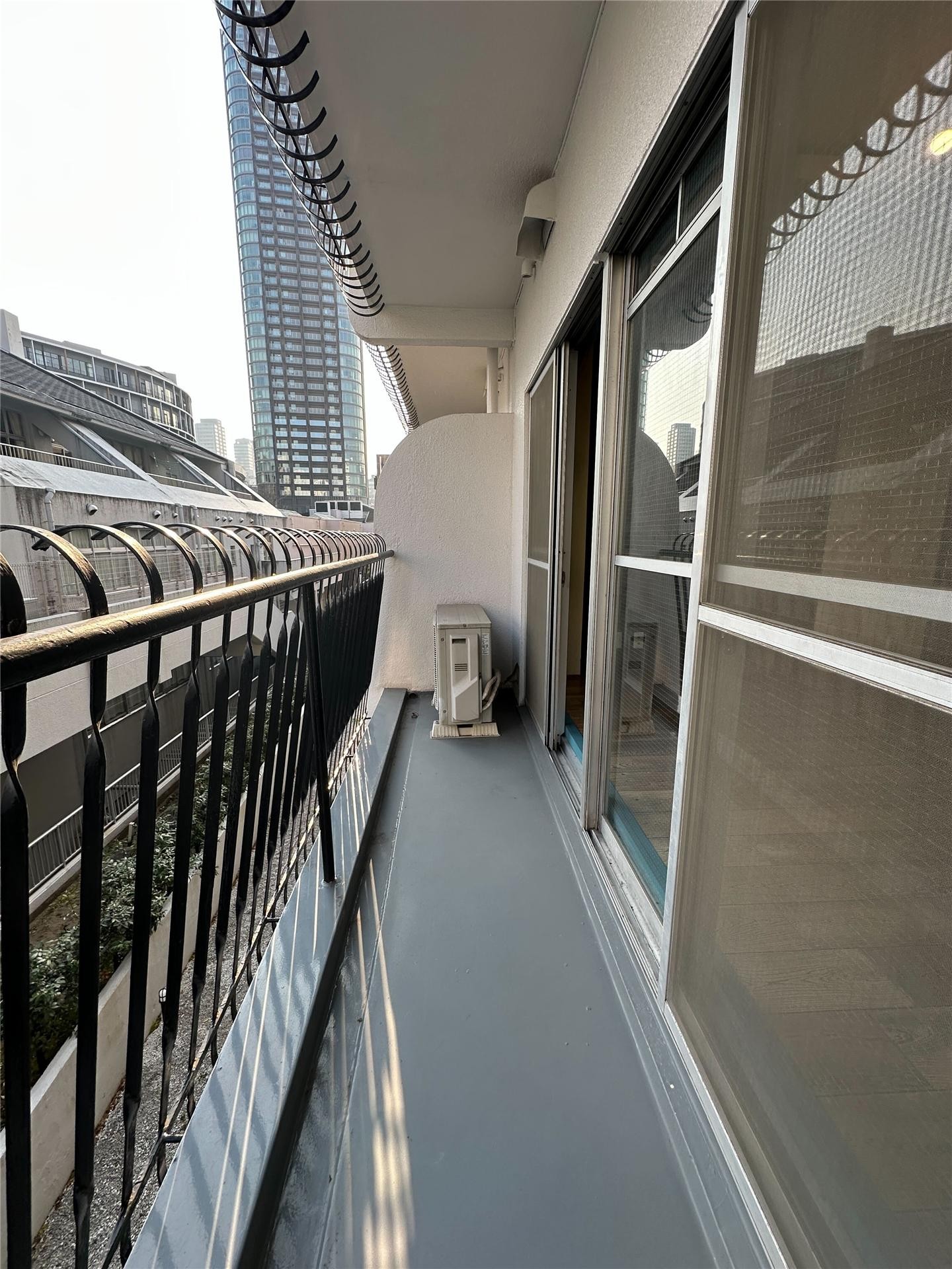 バルコニー　日当たり良好