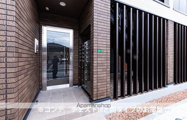 エントランス　エントランス