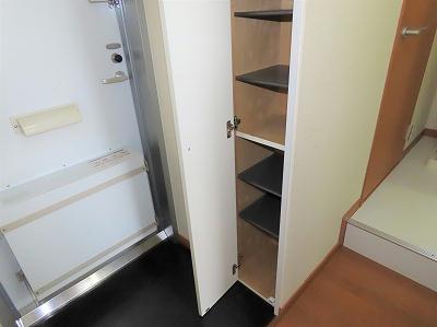 玄関　シューズボックスあり