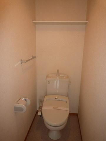 トイレ　※別号室参考写真です