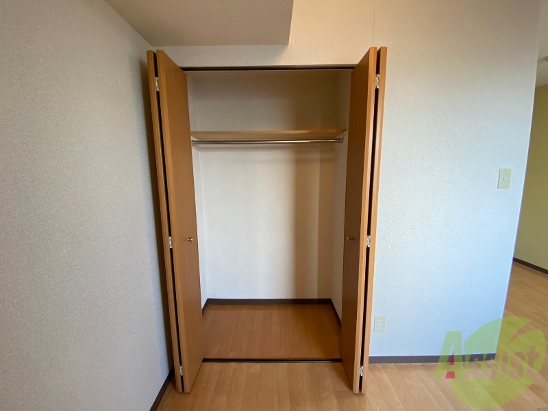 収納　クローゼットがありました。お洋服や荷物はここへ