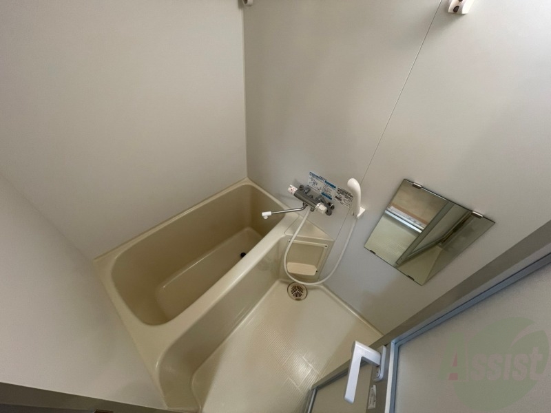 バス・シャワールーム　お風呂です。ゆっくりお風呂につかるのも体に良いですね～