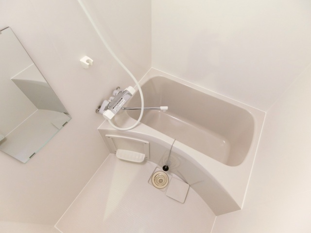 バス・シャワールーム　浴室乾燥機付です