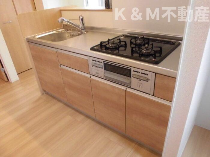 キッチン　キッチンでお料理をお楽しみください