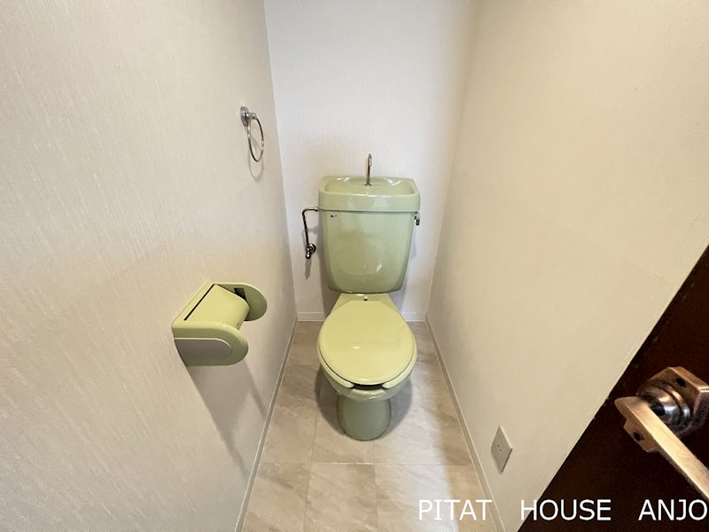 トイレ　参考写真２０３