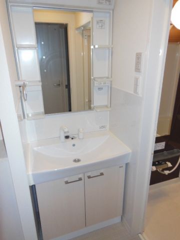 洗面設備　☆忙しい朝の強い味方の独立洗面台☆