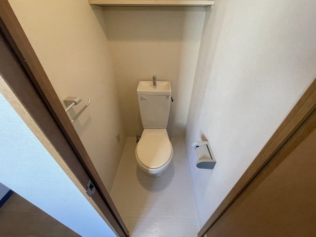 トイレ　ゆったりとした空間のトイレです
