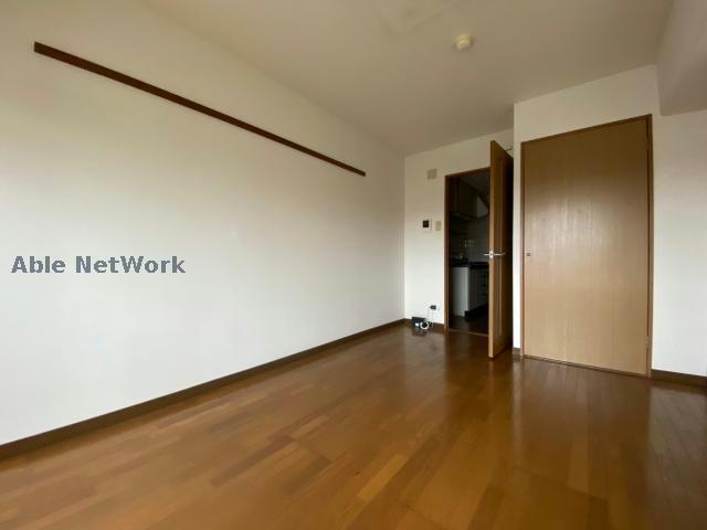 居室・リビング　※同型・現況優先