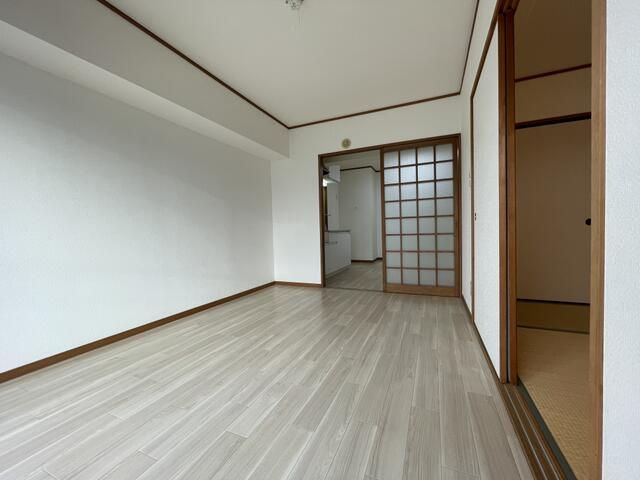 居室・リビング　同仕様写真